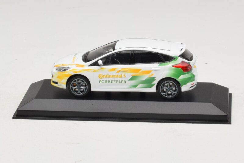 Ford Focus Technologické Auto GTC Continental Schaeffler Minichamps 1:43 SCHAEFFLER001 Kov