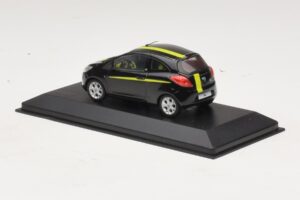 Ford Ka Mk2 Černý Žlutý Minichamps 1:43 400088200 Kov – obrázek 4 z 5