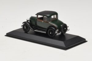 Ford Model A Standard Coupe Tmavě Zelená Minichamps 1:43 400082101 Kov – obrázek 3 z 4
