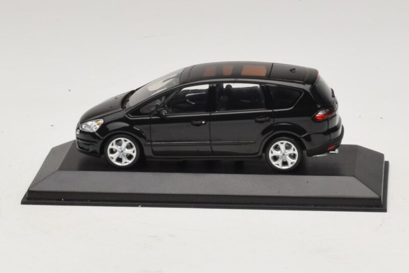 Ford S-Max Černý Metalíza Minichamps 1:43 400085400 Kov
