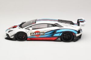 Lamborghini Aventador LB Works Martini Livery AUTOart 1:18 79185 Kompozit – obrázek 4 z 8