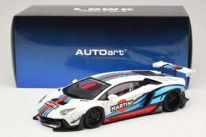 Lamborghini Aventador LB Works Martini Livery AUTOart 1:18 79185 Kompozit – obrázek 8 z 8