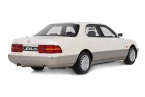 Lexus LS 400 XF10 Diamond White Pearl Otto 1:18 OT1277 Pryskyřice – obrázek 2 z 5