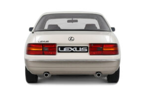 Lexus LS 400 XF10 Diamond White Pearl Otto 1:18 OT1277 Pryskyřice – obrázek 5 z 5