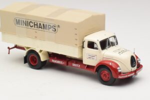 Magirus-Deutz S 7500 Jupiter Valníkový Vůz Bílý Červený Minichamps 1:43 439141022 Kov – obrázek 4 z 6