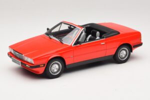 Maserati Biturbo Spyder Červený Minichamps 1:18 107123530 Pryskyřice