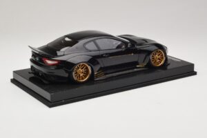 Maserati GranTurismo Liberty Walk Černý se Zlatými Ráfky AB Models 1:18 MAS-LB08-C Pryskyřice – obrázek 2 z 7