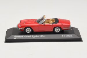 Maserati Mistral Spyder Červený Minichamps 1:43 437123430 Kov
