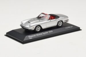 Maserati Mistral Spyder Stříbrný Minichamps 1:43 437123431 Kov – obrázek 2 z 4