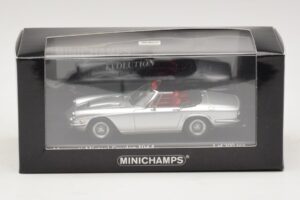 Maserati Mistral Spyder Stříbrný Minichamps 1:43 437123431 Kov – obrázek 4 z 4