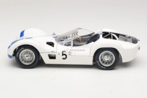 Maserati Tipo 61 #5 S. Moss / D. Gurney Camoradi ADAC 1000km Nurburgring Winner 1960 Minichamps 1:18 100601205 Kov – obrázek 4 z 8