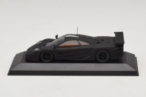 McLaren F1 GTR Longtail Černý Matný 1997 Minichamps 1:43 MCLAREN010 Kov – obrázek 3 z 4
