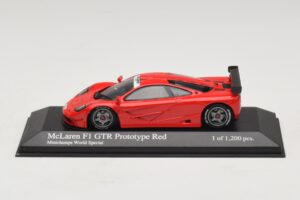 McLaren F1 GTR Prototype World Special Červený Minichamps 1:43 MCLAREN007 Kov – obrázek 3 z 4