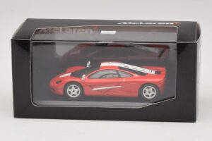 McLaren F1 Červená S Bílými Pruhy Minichamps 1:43 MCLAREN005 Kov – obrázek 4 z 4