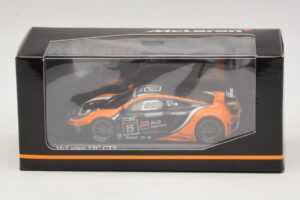 McLaren MP4-12C GT3 #15 Boutsen Racing Bovy / Broggi 24 Hours of Spa 2012 Minichamps 1:43 437121315 Kov – obrázek 4 z 4
