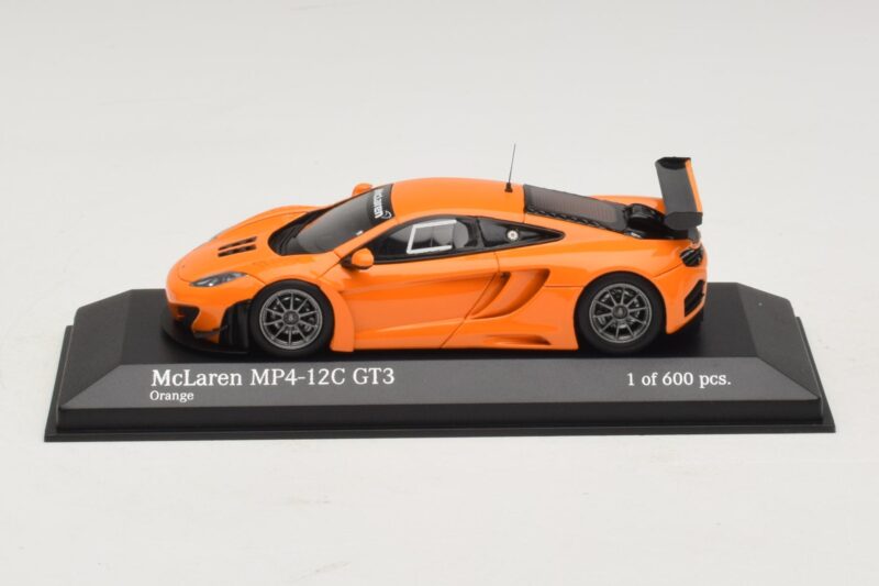 McLaren MP4-12C GT3 Street Oranžová Minichamps 1:43 McLaren MP4-12C GT3 Street Oranžová Minichamps 1:43 437121399 Kov