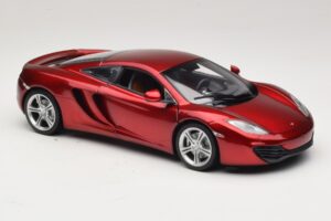 McLaren MP4-12C Červená Metalíza Minichamps 1:18 110133022 Kov – obrázek 6 z 8