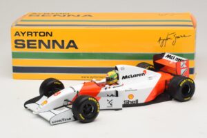 McLaren MP4/8 Ford #8 A. Senna Winner European GP 1993 Minichamps 1:18 540931818 Kov – obrázek 2 z 7