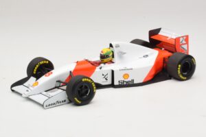 McLaren MP4/8 Ford #8 A. Senna Winner Japanese GP 1993 Minichamps 1:18 540931878 Kov
