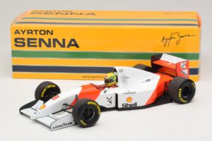 McLaren MP4/8 Ford #8 A. Senna Winner Japanese GP 1993 Minichamps 1:18 540931878 Kov – obrázek 2 z 7