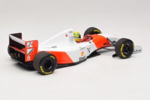 McLaren MP4/8 Ford #8 A. Senna Winner Japanese GP 1993 Minichamps 1:18 540931878 Kov – obrázek 6 z 7