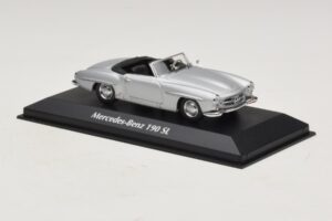 Mercedes 190 SL W121 Stříbrný Maxichamps 1:43 940033130 Kov – obrázek 3 z 4