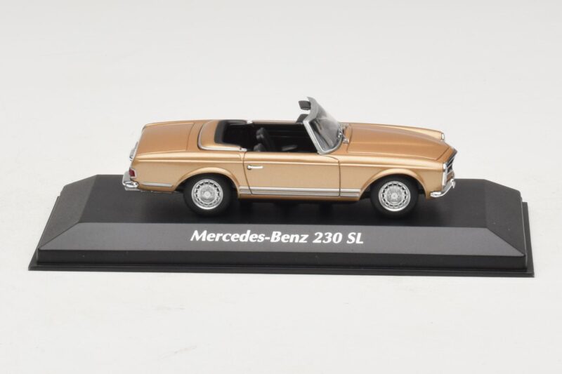 Mercedes 230 SL W113 Zlatá Metalíza Maxichamps 1:43 Mercedes 230 SL W113 Zlatá Metalíza Maxichamps 1:43 940032230 Kov
