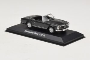 Mercedes 230 SL W113 Šedý Maxichamps 1:43 94003231 Kov – obrázek 3 z 4
