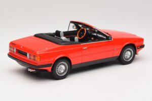 Mercedes 300 Kabriolet Tmavě Červený Minichamps 1:43 437032131 Kov – obrázek 2 z 6