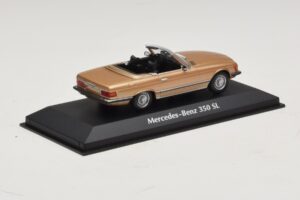 Mercedes 350 SL R107 Zlatý Maxichamps 1:43 940033431 Kov – obrázek 2 z 4