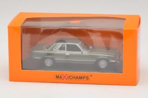 Mercedes 450 SLC C107 Tmavě Zelená Metalíza Maxichamps 1:43 940033420 Kov – obrázek 4 z 4