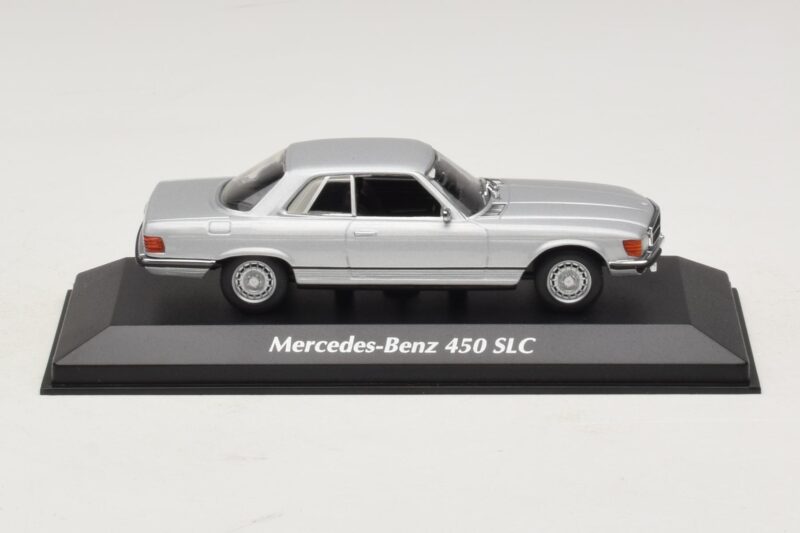 Mercedes 450 SLC C107 Stříbrný Maxichamps 1:43 Mercedes 450 SLC C107 Stříbrný Maxichamps 1:43 940033421 Kov