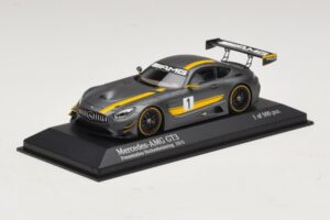 Mercedes AMG GT3 Presentation Hockenheimring 2015 Minichamps 1:43 437163001 Kov – obrázek 2 z 4