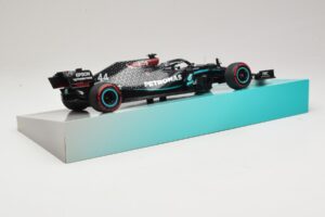 Mercedes AMG Petronas W11 EQ Performance #44 L. Hamilton 91st F1 Win Eifel GP 2020 Minichamps 1:18 113201144 Kov – obrázek 3 z 6