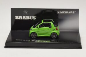 Mercedes Brabus Ultimate 120 Kabriolet Zelený Minichamps 1:43 437032731 Kov