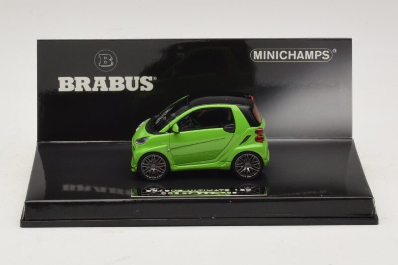 Mercedes Brabus Ultimate 120 Zelený Minichamps 1:43 437032700 Kov
