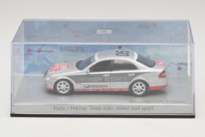 Mercedes E-Class #5 Team Auto Motor und Sport Rally Paris-Peking 2007 Minichamps 1:43 B66962261 Kov – obrázek 4 z 5