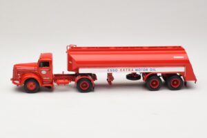 Mercedes LS315 Tanksattelzug Esso Minichamps 1:43 499034770 Kov – obrázek 3 z 6