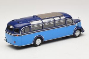 Mercedes O 3500 Autobus Světle Modrá Tmavě Modrá Minichamps 1:43 439360011 Kov – obrázek 2 z 6
