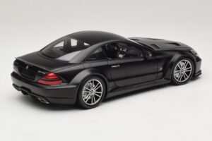 Mercedes SL65 AMG R230 Black Series Matt Black Minichamps 1:18 100038121 Kov – obrázek 3 z 8