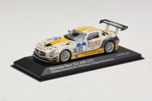 Mercedes SLS AMG GT3 #22 Rowe Racing Graf / Jager Nurburgring 24 Hours 2013 Minichamps 1:43 410133222 Kov – obrázek 2 z 4