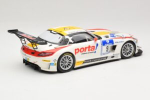 Mercedes SLS AMG GT3 #9 B. Schneider / J. Bleekemolen Black Falcon 24 Hours of Nurburgring Winner 2013 Minichamps 1:18 151133 – obrázek 2 z 6