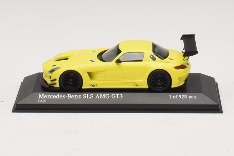 Mercedes SLS AMG GT3 Žlutá Minichamps 1:43 Mercedes SLS AMG GT3 Žlutá Minichamps 1:43 410113201 Kov