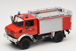 Mercedes Unimog 1300 L TLF 8/18 FF Oberammergau Minichamps 1:43 439033071 Kov