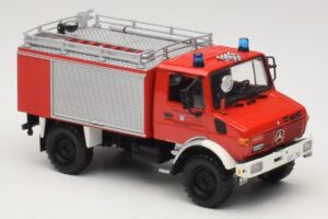 Mercedes Unimog 1300 L TLF 8/18 FF Oberammergau Minichamps 1:43 439033071 Kov – obrázek 4 z 6