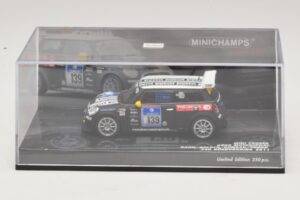 Mini Cooper Dörr Motorsport #139 Hahn / Holoch 24 Hours of Nürburgring 2011 Minichamps 1:43 437112139 Kov – obrázek 4 z 5