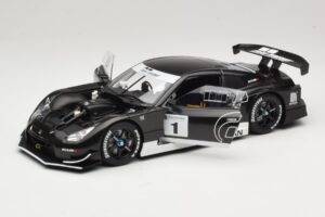 Nissan GT-R R35 Stealth Model Gran Turismo 5 AUTOart 1:18 81041 Kov – obrázek 2 z 9
