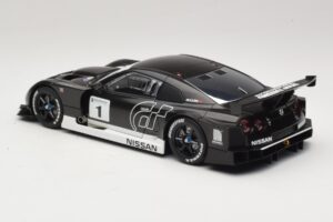 Nissan GT-R R35 Stealth Model Gran Turismo 5 AUTOart 1:18 81041 Kov – obrázek 7 z 9
