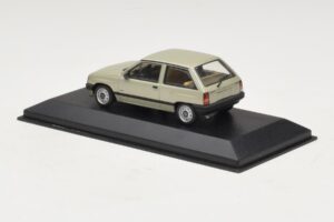 Opel Corsa A Světle Zelený Metalický Minichamps 1:43 CORSA001 Kov – obrázek 3 z 4