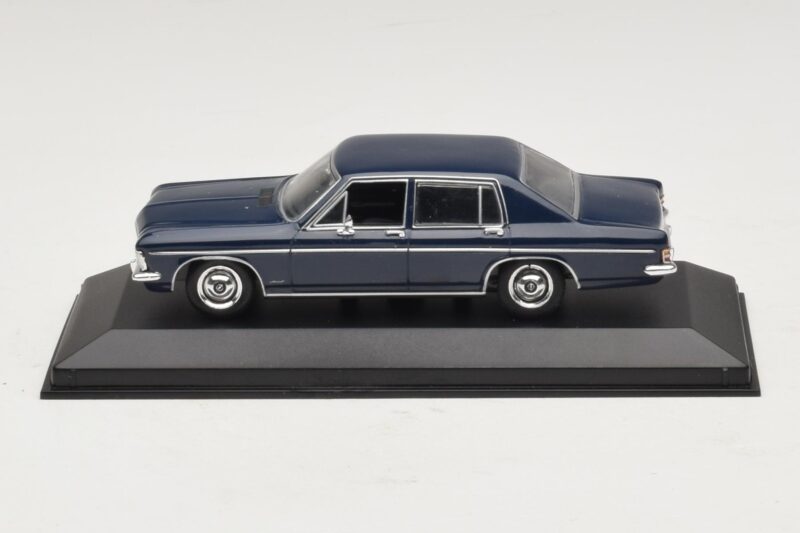 Opel Diplomat A Tmavě Modrý Minichamps 1:43 DIPLOMAT001 Kov